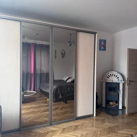 Town House Svermova Apartment